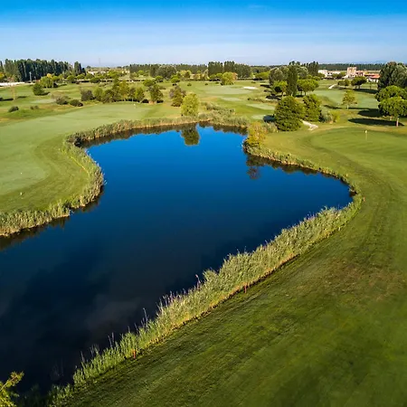 Living At Golf Club *